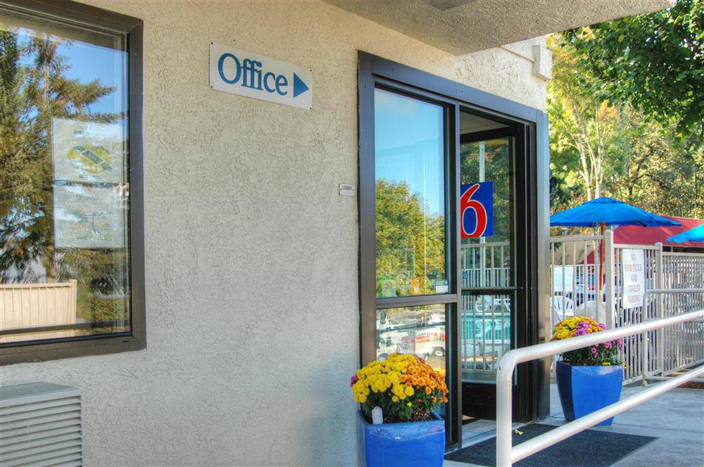 Motel 6-Eugene, Or - South Springfield Экстерьер фото